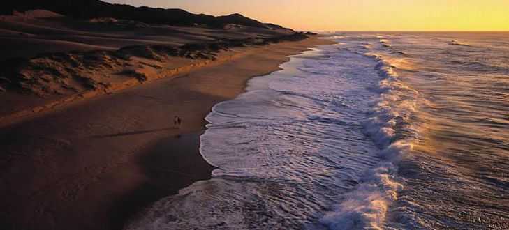 Sodwana-Bay-beaches-view-sunset