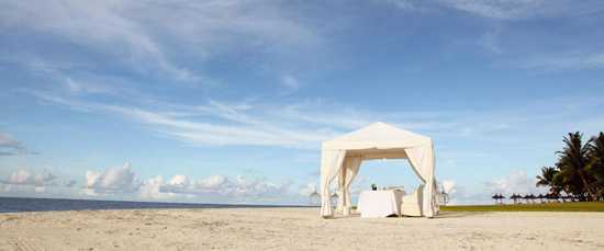 Dinner on the beach in Mauritius