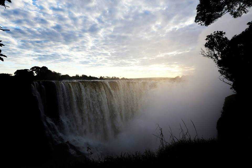 Lyons | Victoria Falls