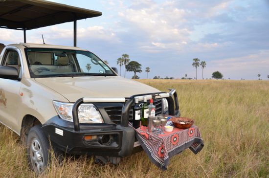 sundowners game vehicle