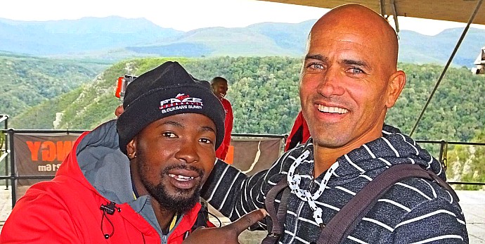 Kelly Slater antes de saltar de bungee jump na África do Sul