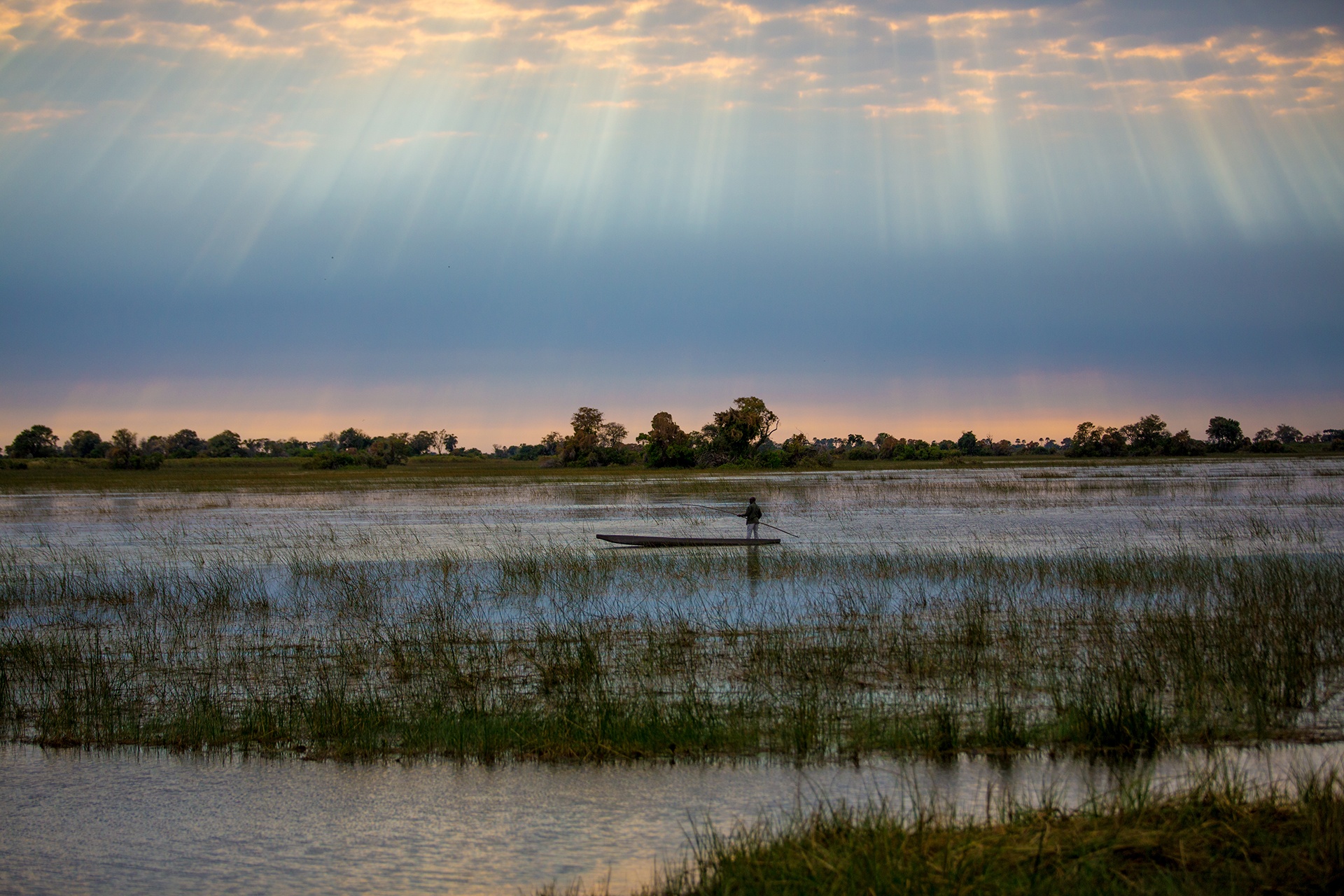 Moko, la canoa tradicional del delta del Okavango