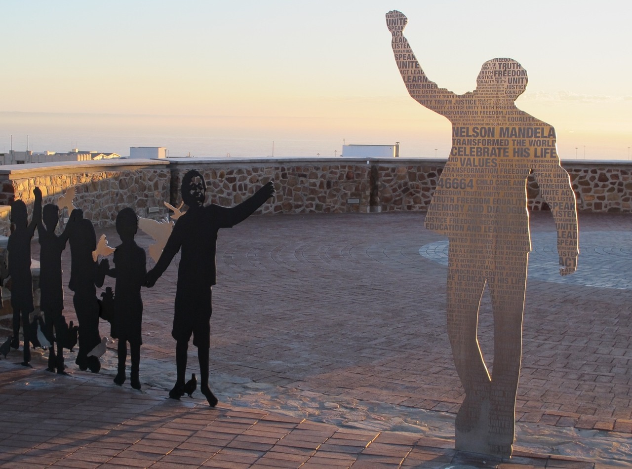 Oeuvre à la mémoire de Nelson Mandela à Port Elizabeth, Cap-Oriental, Afrique du Sud