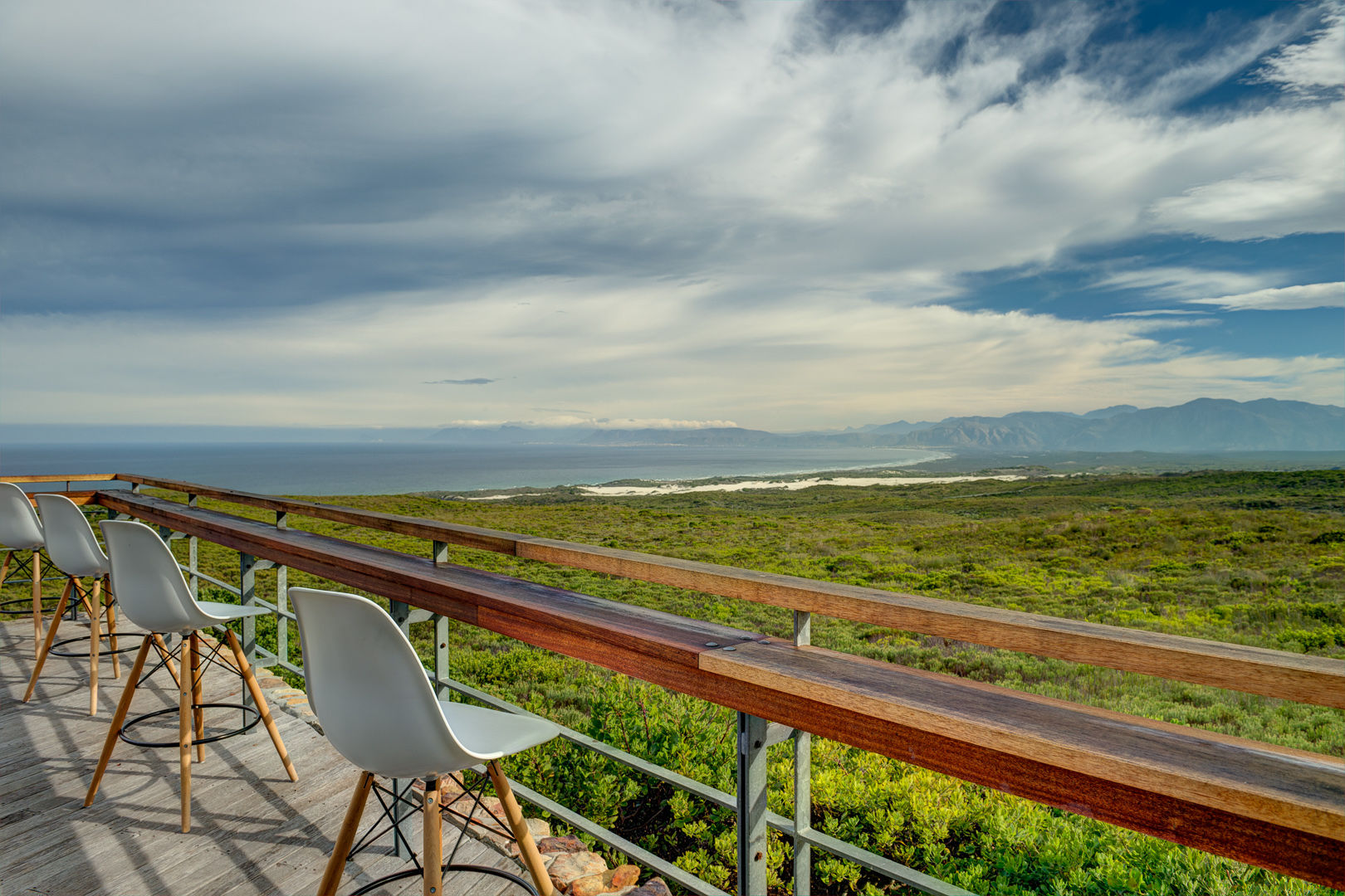 Die Aussicht der Grootbos Forest Lodge reicht bis zum Kap der Guten Hoffnung.