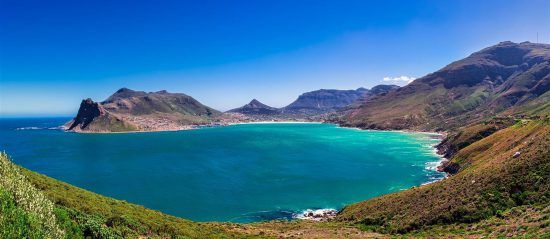 Aussicht auf die türkisblaue Bucht von Hout Bay