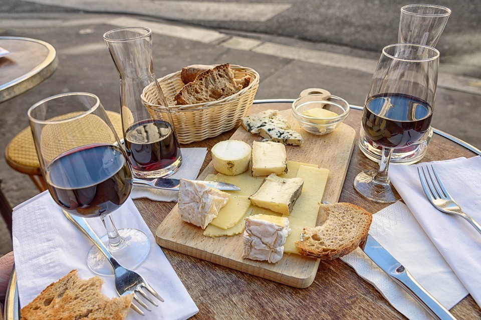 wine cheese tasting