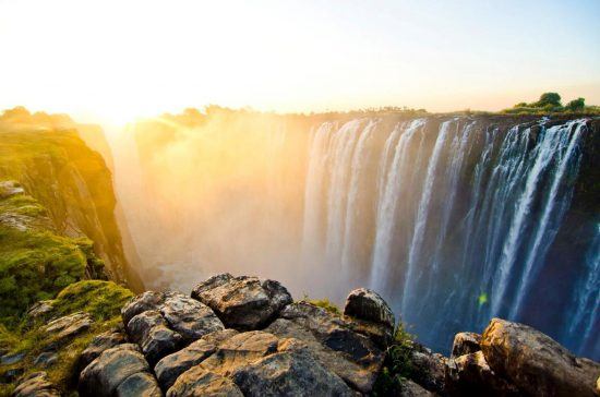 Cataratas Vitória ao pôr do sol