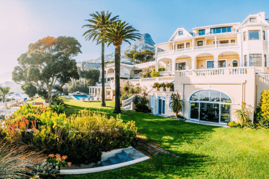 Hospedagens de luxo na África: Fachada de Ellerman's House, em Cape Town