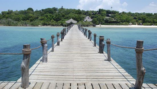 Bootssteg auf Insel Pemba Island, Sansibar