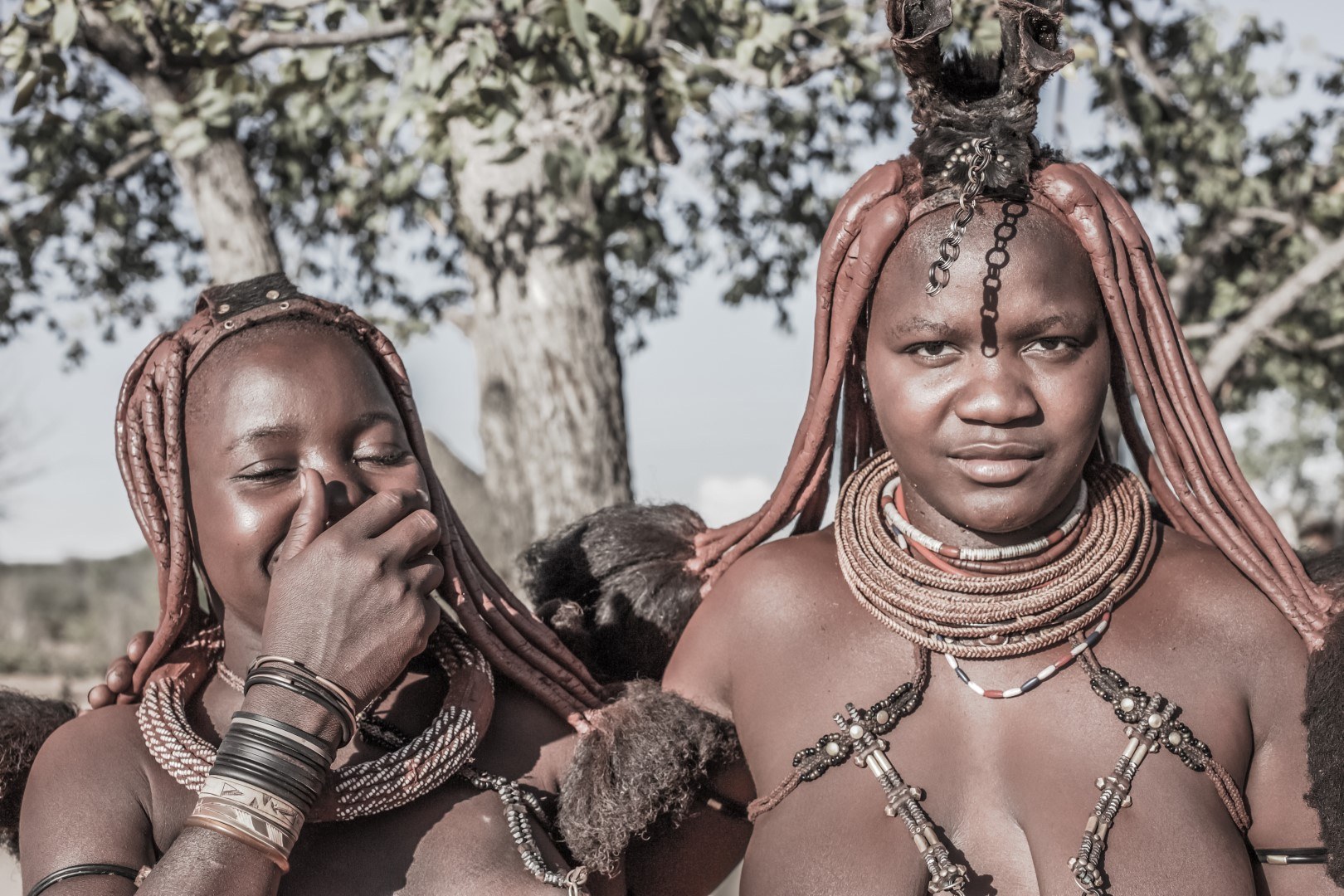 Kamanjab, inland of Namibia where there is a small Himba community looking after orphaned Himba children. Photo credit : Jessica Mulder