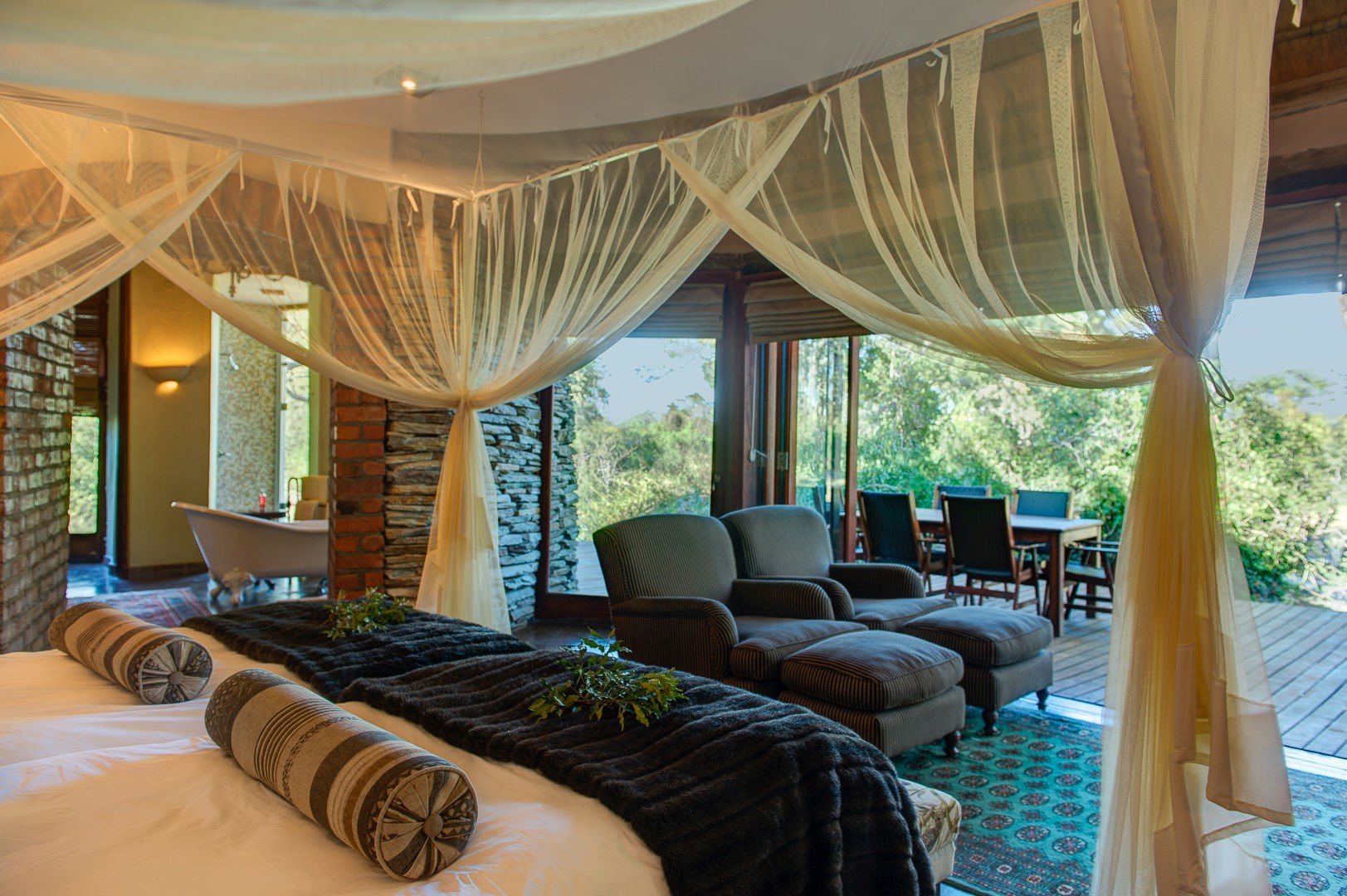 Suite avec terrasse au Tintswalo Manor House Safari Lodge