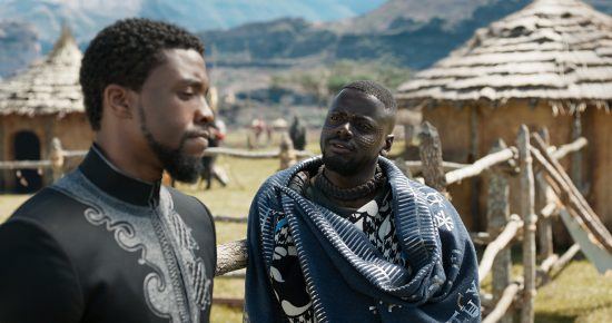 Chadwick Boseman und Daniel Kaluuya aus dem Film "Black Panther"