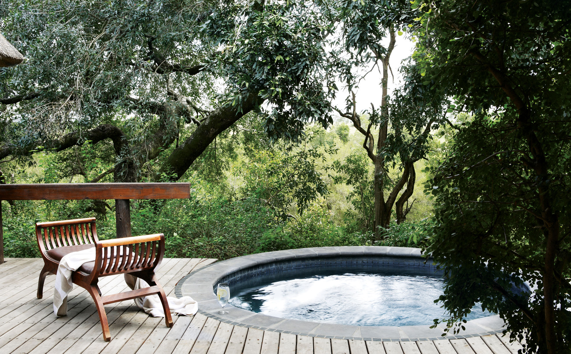 Terrasse avec piscine privée, Londolozi, réserve de Sabi Sand, Parc National Kruger