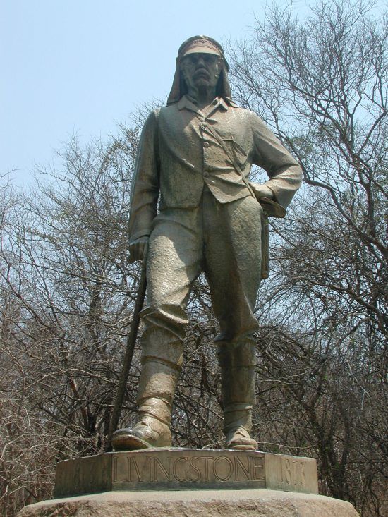 Estatua de David Livingstone en las cataratas Victoria