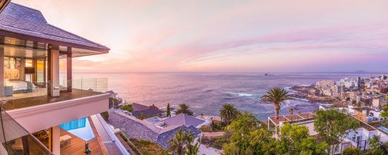 Atardeciendo sobre las villas de Ellerman House