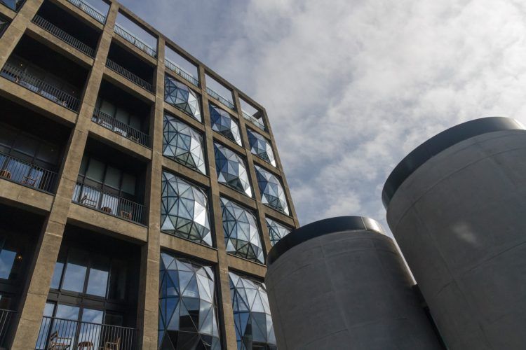 Bâtiment du Zeitz MOCAA & le Silo, hôtel de luxe du Cap en Afrique du Sud. 