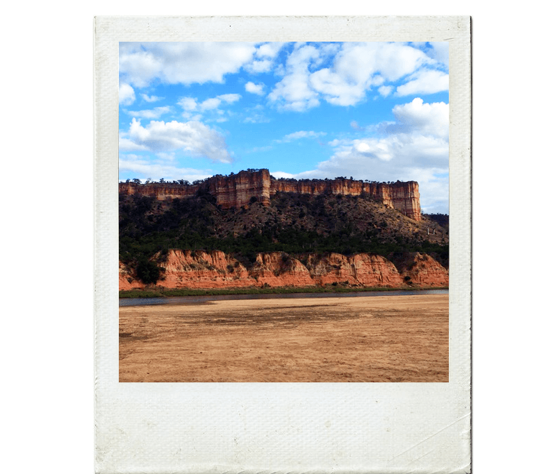 Falésias de Chilojo no Parque Nacional Gonarezhou