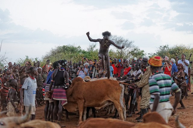 man-from-hamar-tribe-partakes-in-bull-jumping-festival-ethiopia