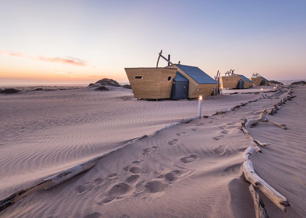 L'un des lodges safari insolites en Afrique que nous préférons Shipwreck Lodge