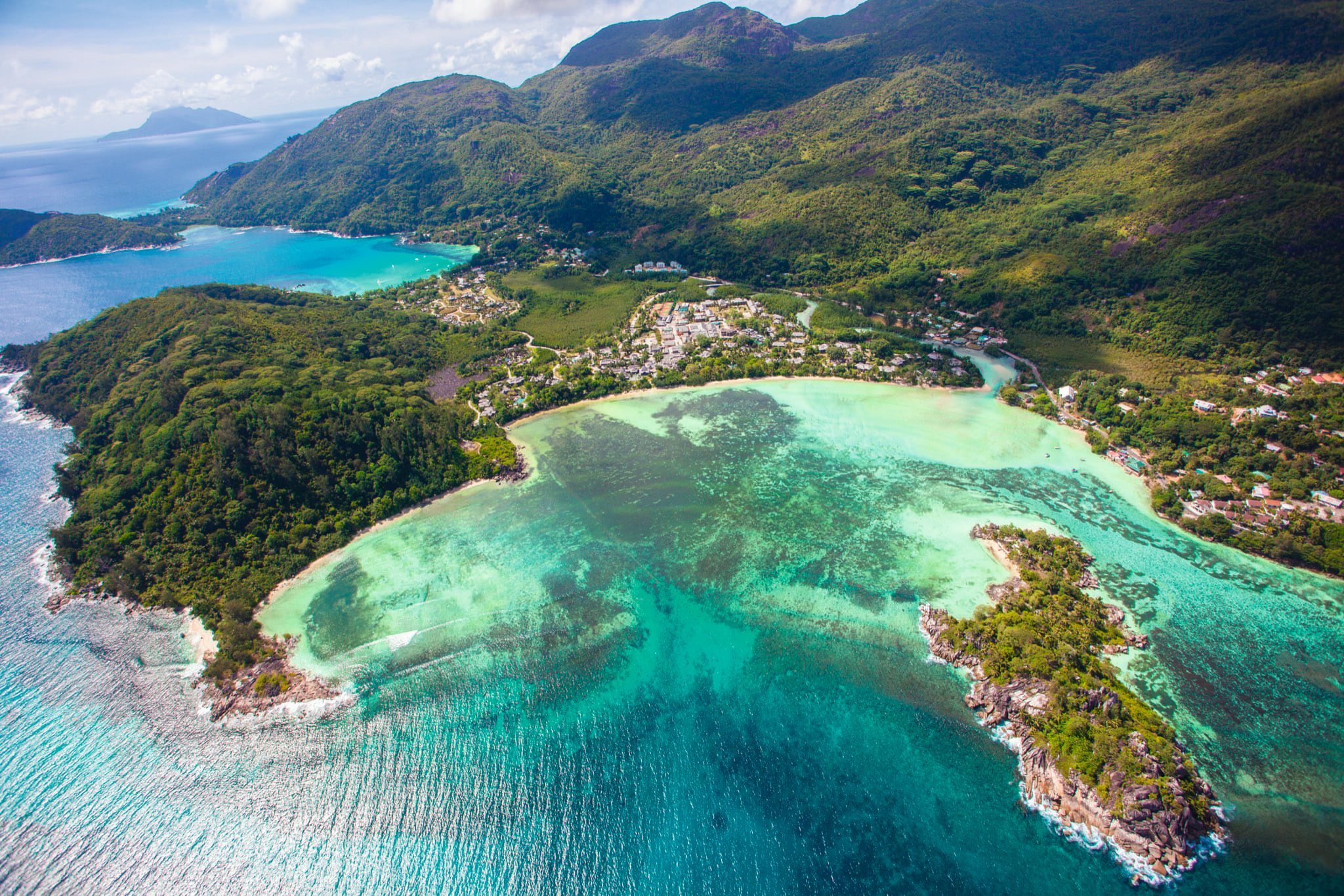 Constance Ephelia in den Seychellen aus der Luft