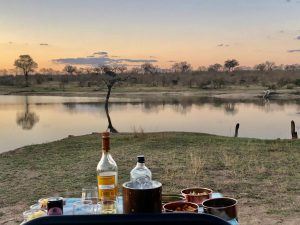 Sundowners at Big Dam in Sabi Sand