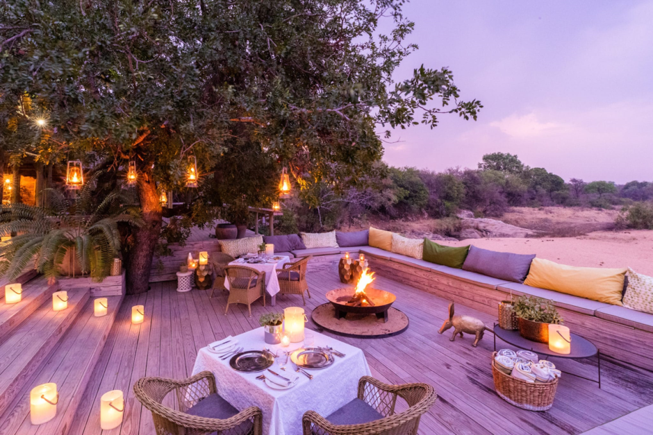 Candlelight dinner on terrace at Thornybush Game Lodge