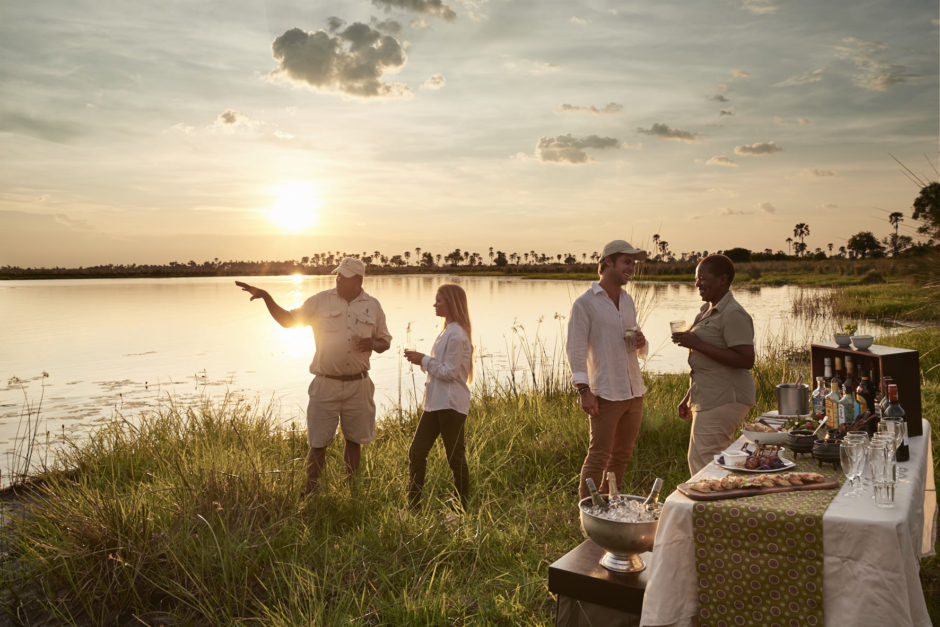 Atardecer durante el safari en Baines 'Camp