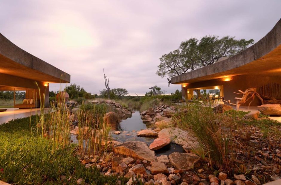 Vue époustouflante depuis l’entrée du Sabi Sabi Earth Lodge