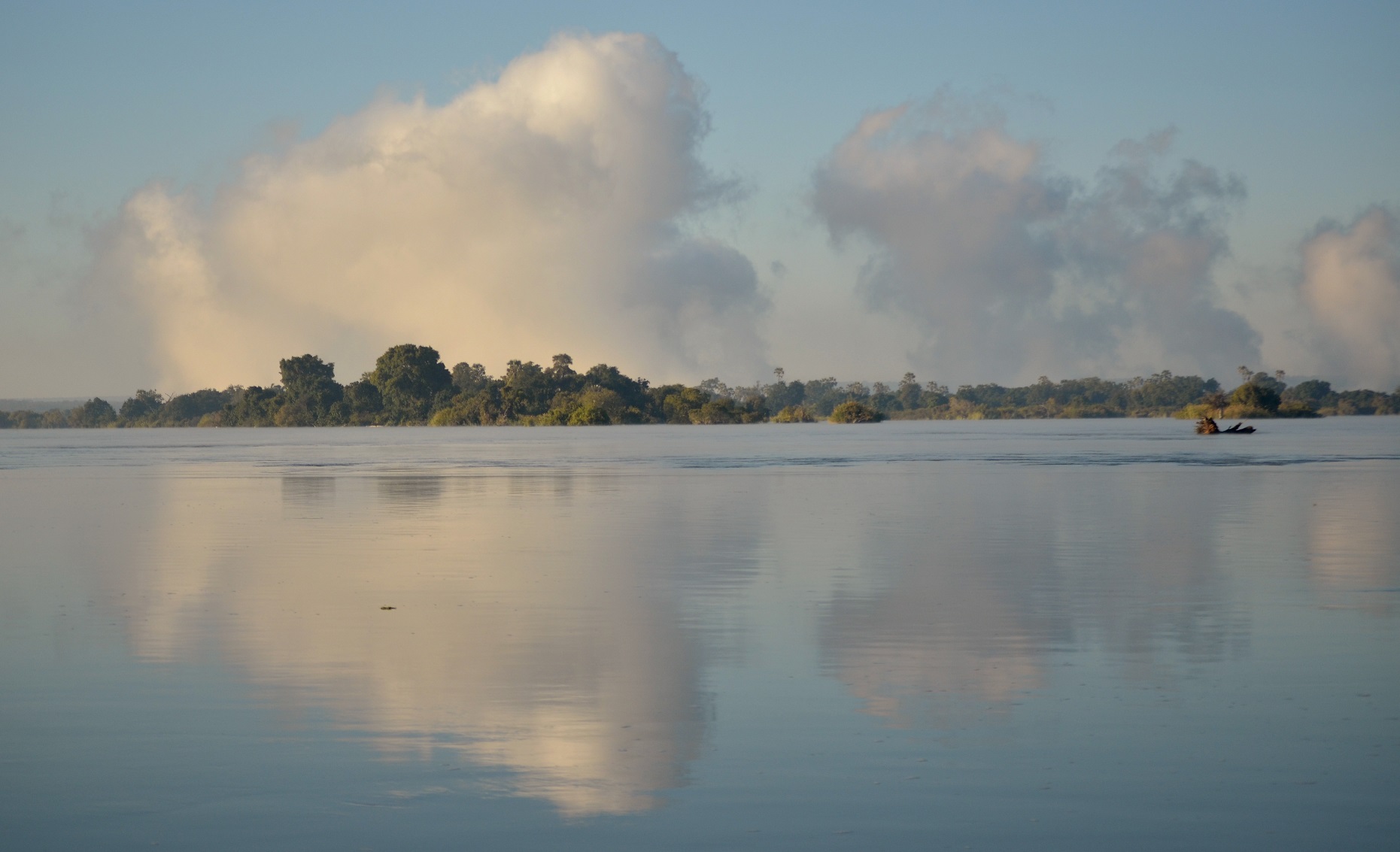 The Smoke that Thunders from Zambezi River