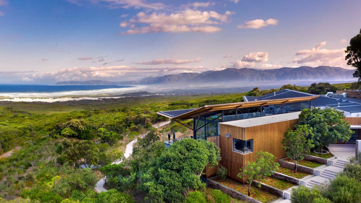 Einmalige Aussicht von der Grootbos Garden Lodge, eine der besten Unterkünfte an der Whale Route