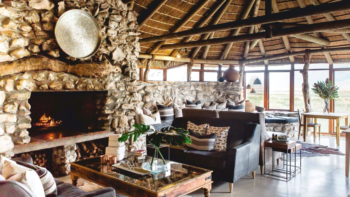 Mosaic Lagoon Lodge has an earthy feel using natural materials in its design