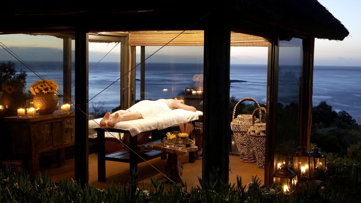 Treatment room with elevated views of the ocean