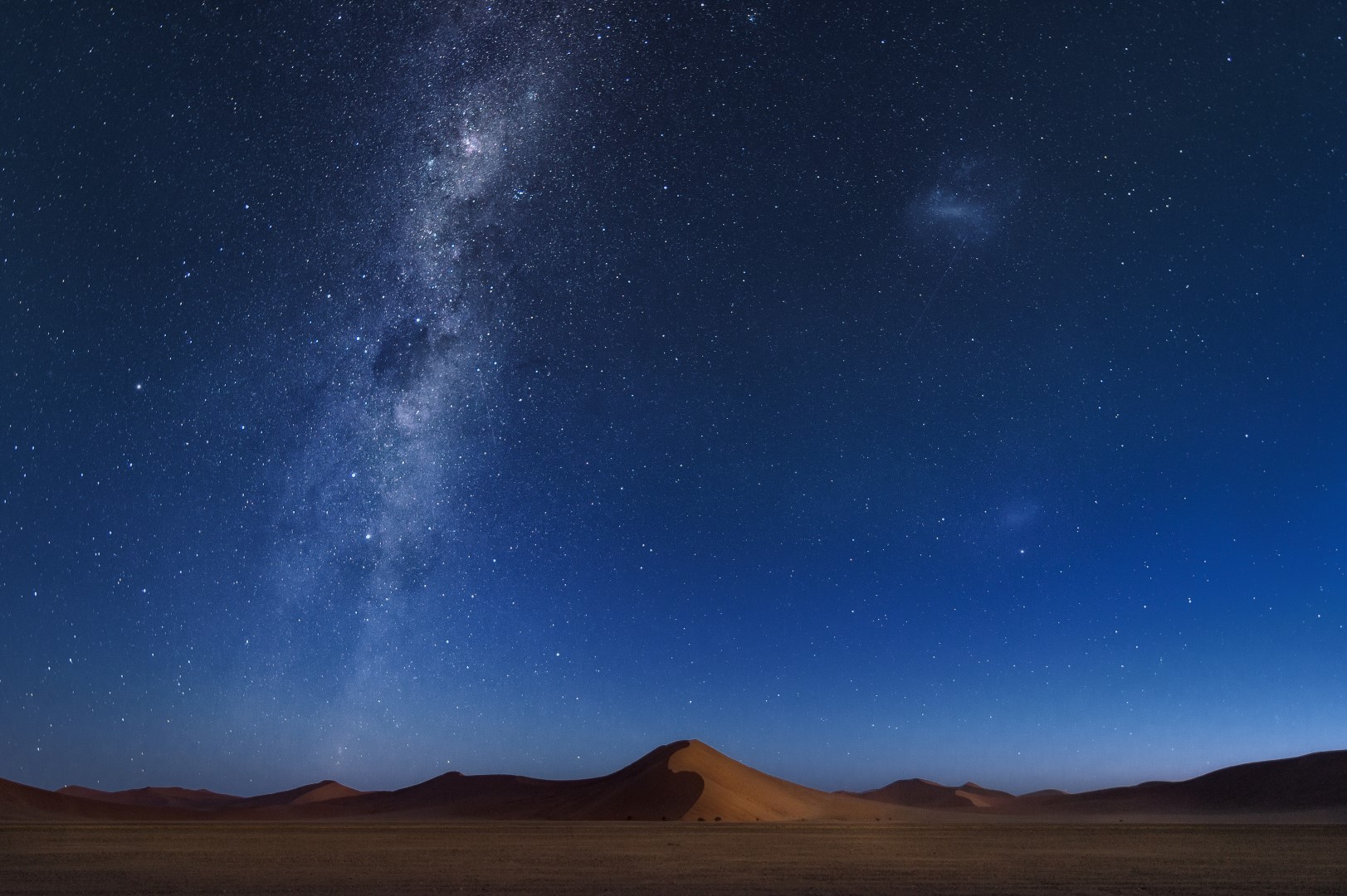 Clear view of the Milky Way above the Namib dunes in Namibia - Africa Bucket List 2023