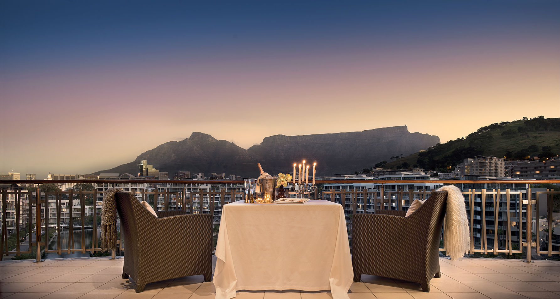 One and Only Cape Town Suite with view of Table Mountain