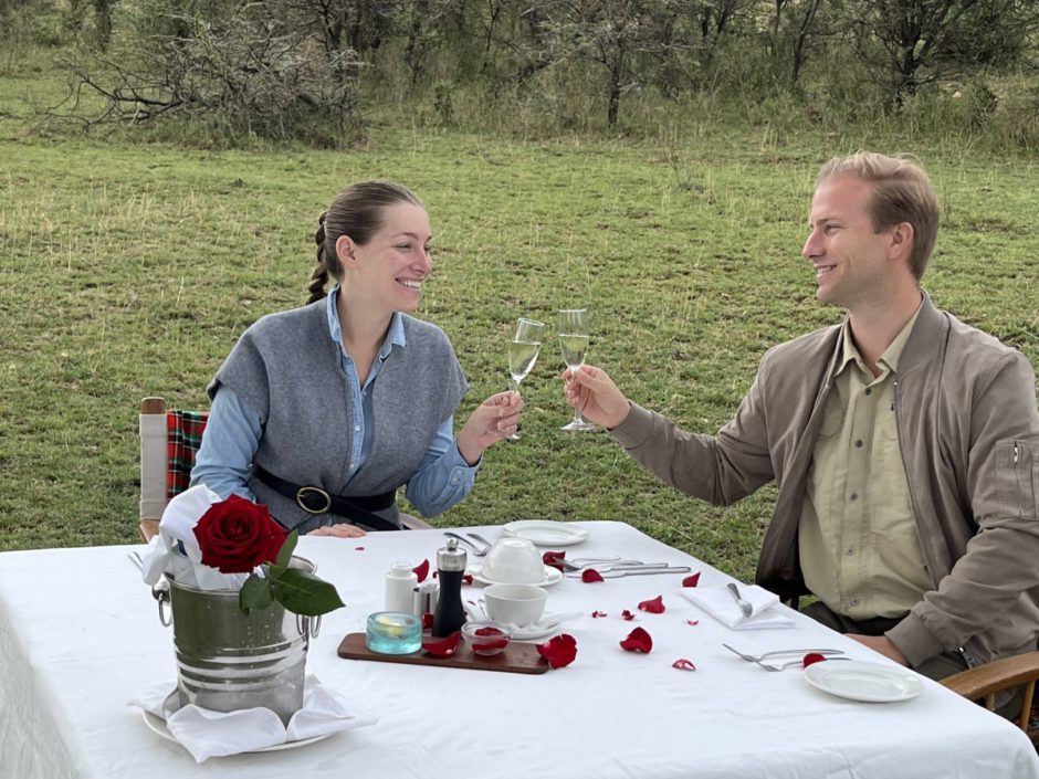 Dîner romantique privé dans la nature - Lune de miel en Afrique