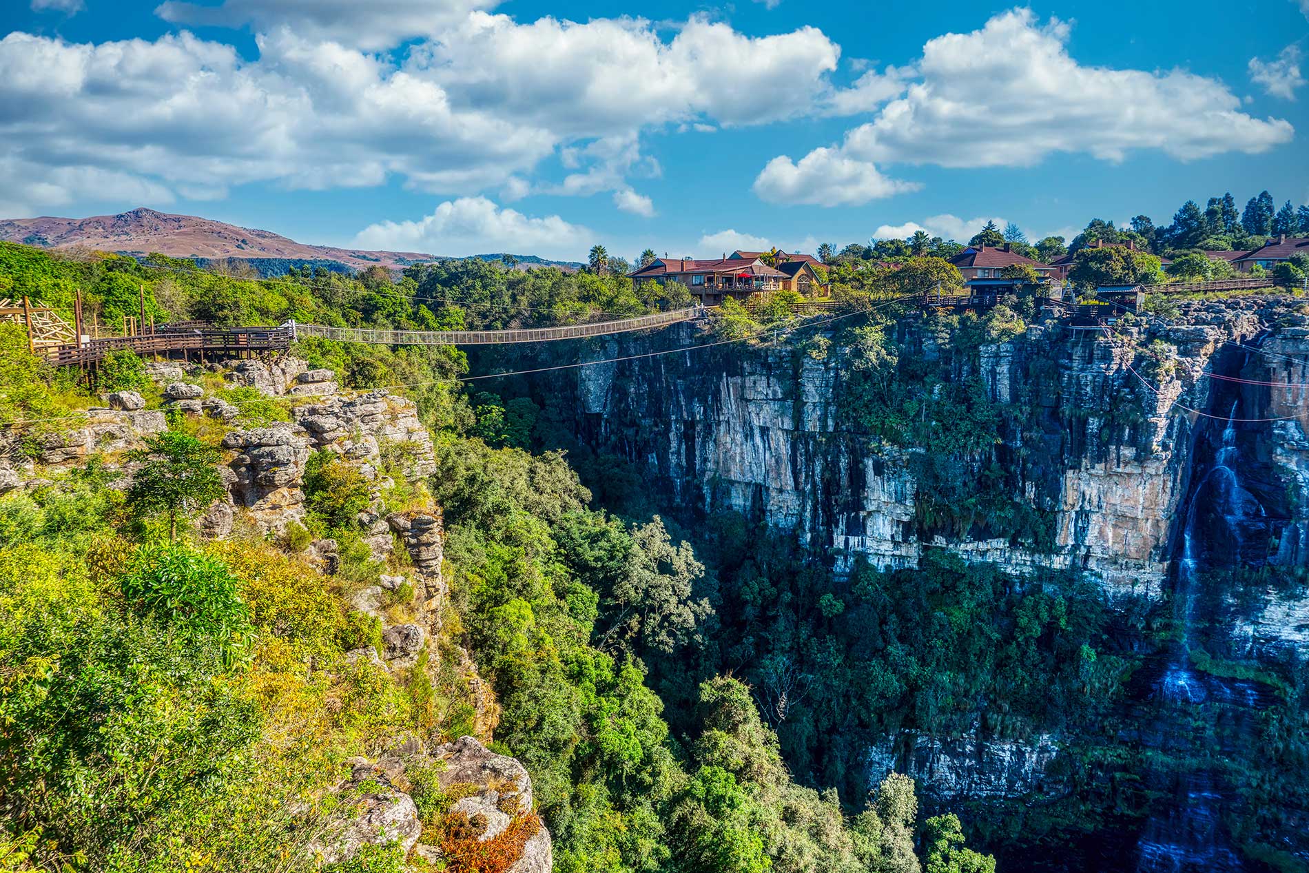 Tirolesa no desfiladeiro de Graskop e uma ponte suspensa